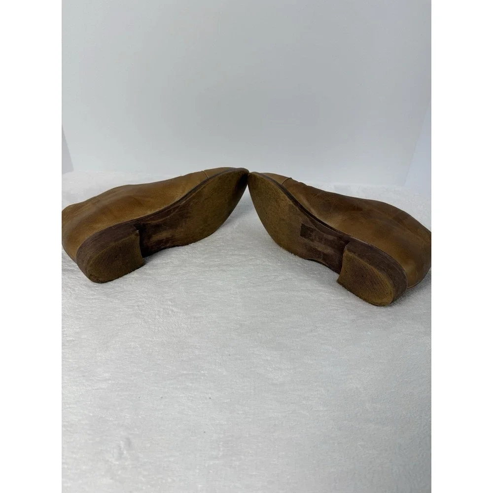 Free People Brown Leather Pointed Toe Mule Slip On Flats Women sz 37. (US 6.5)
